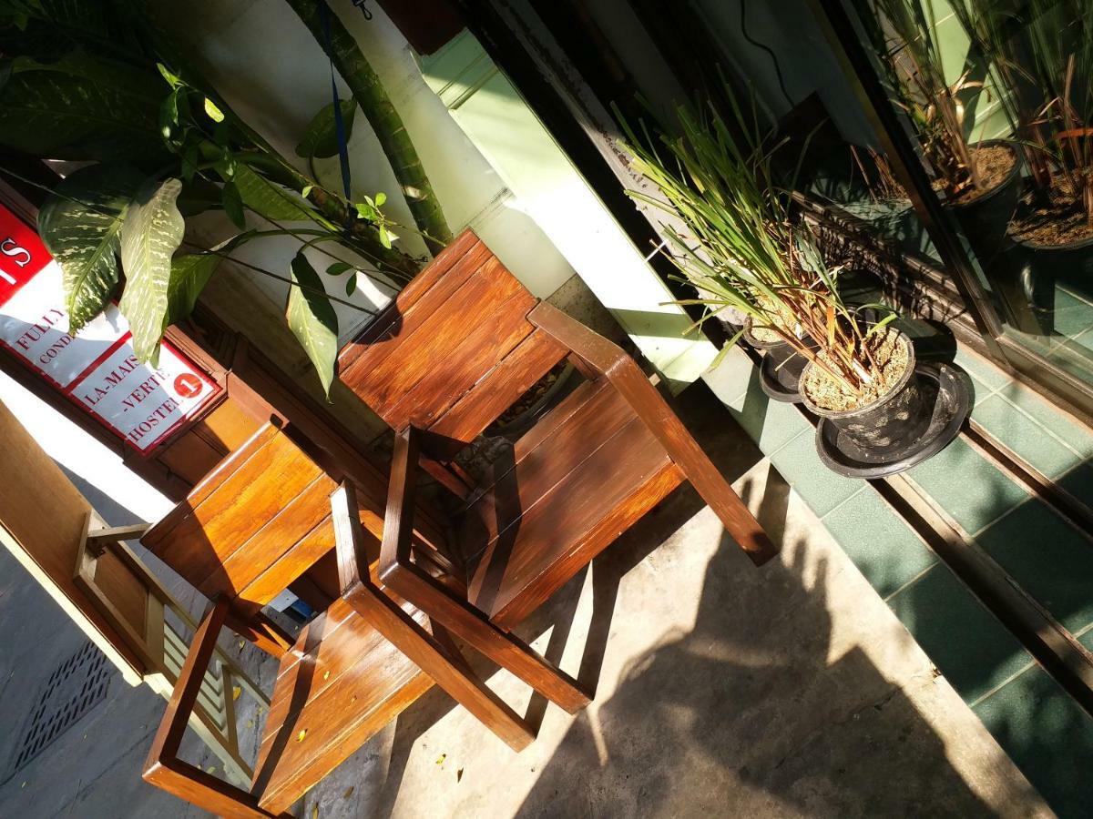 La Maison Verte Hostel Чиангмай Екстериор снимка